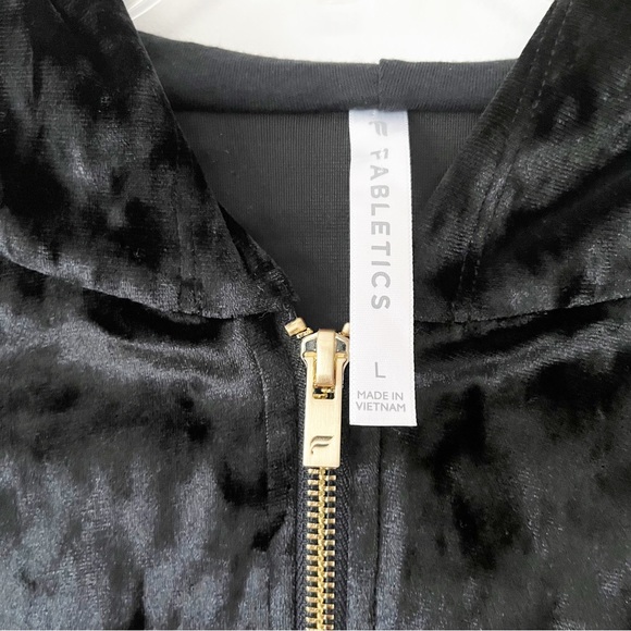 Fabletics black crushed velour zip-up jacket - Picture 9 of 9